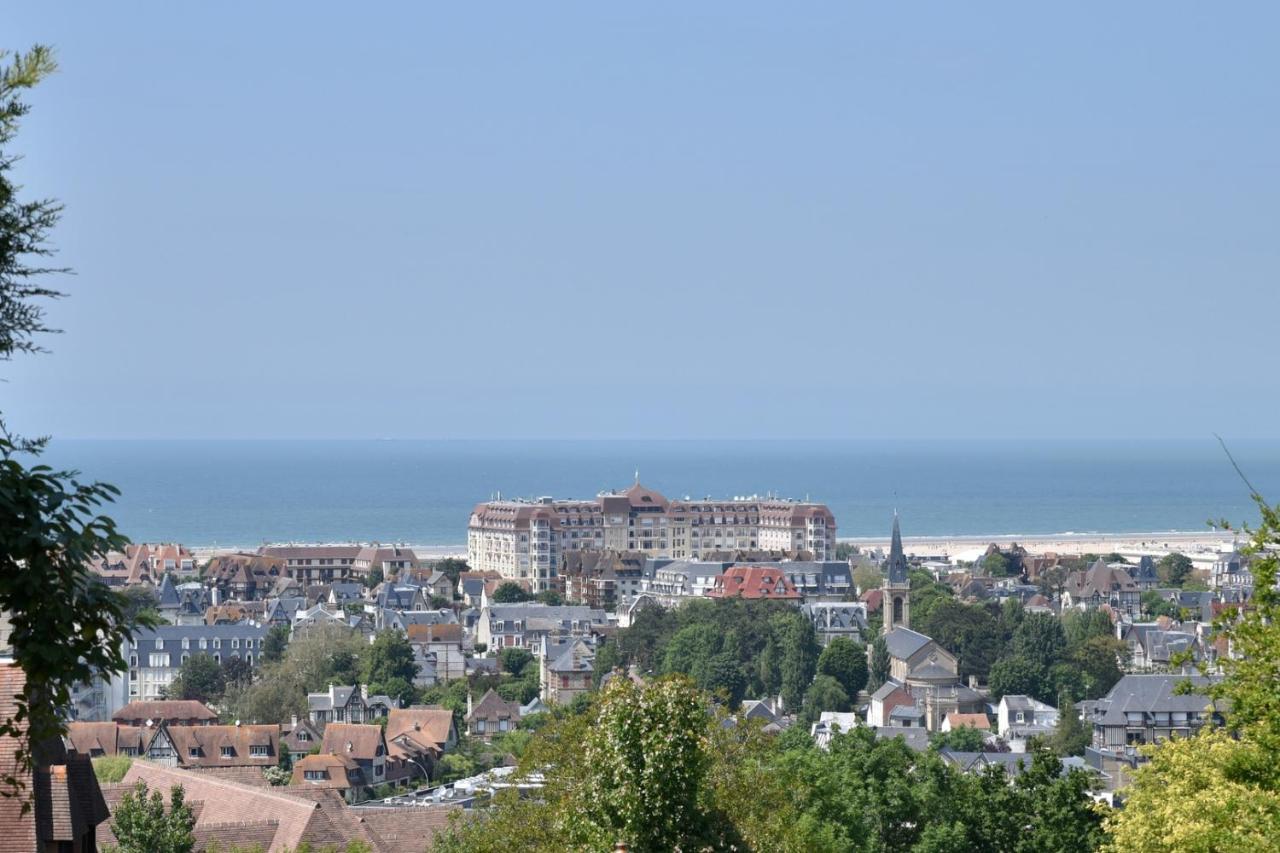 Tres Bel Appartement 8 Personnes Wifi Offert Deauville Eksteriør bilde